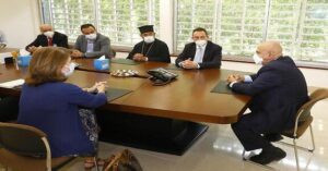 Read more about the article نائب وزير خارجية اليونان في مستشفى القديس جاورجيوس الجامعي
