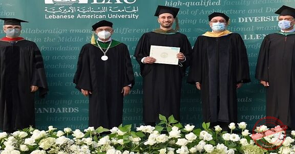 Read more about the article الجامعة اللبنانية الاميركية خرجت حملة الدكتوراه في الصيدلة