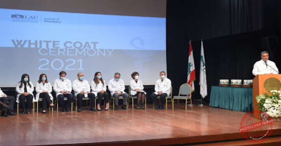 Read more about the article احتفال في اللبنانية الأميركية