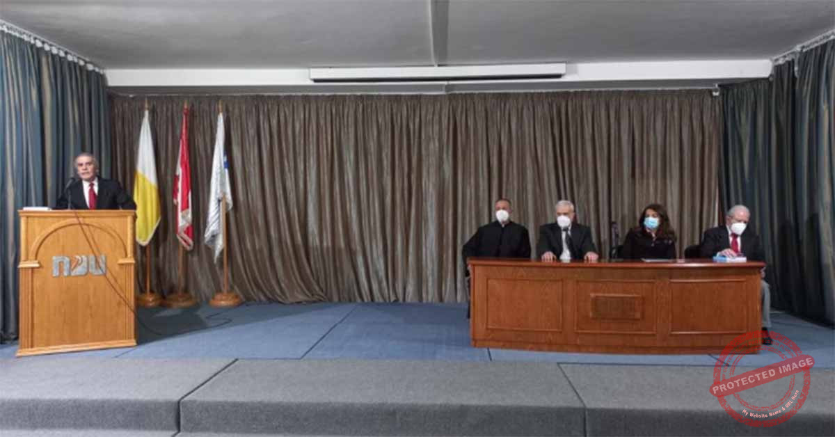 Read more about the article توقيع كتاب جورج يوسف يزبك في NDU دير القمر