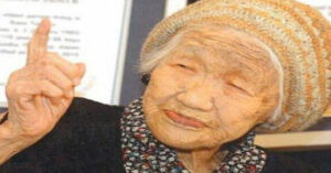 Read more about the article اليابان تودّع أكبر معمّرة في العالم