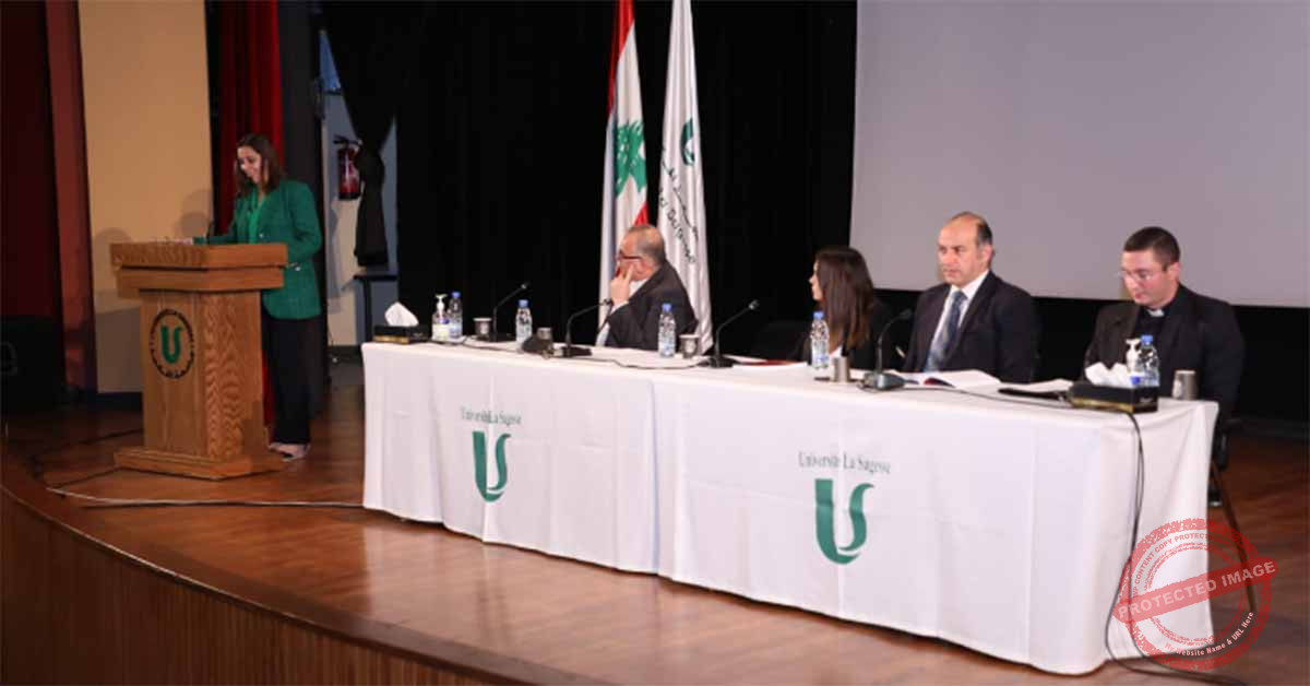 Read more about the article الخوري د. ميلاد عبود يوقّع كتابه في جامعة الحكمة