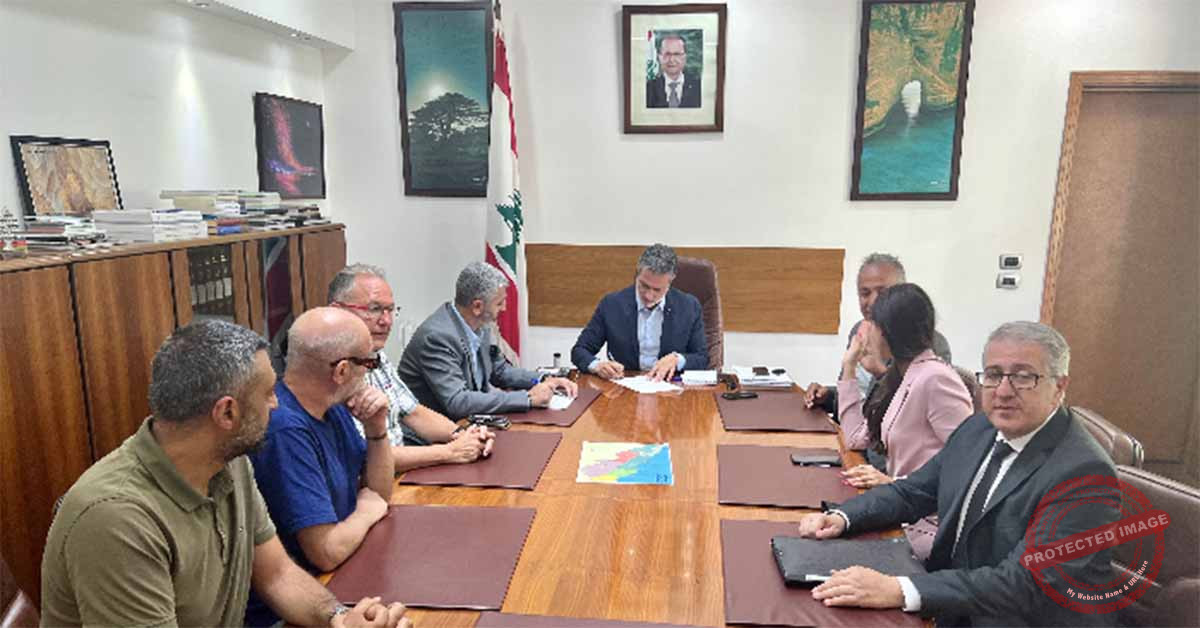 Read more about the article مذكرة تفاهم مع مجموعة 100% Liban