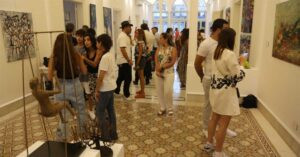 Read more about the article انطلاق معرض Rebirth Beirut