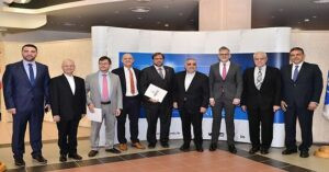 Read more about the article الوكالة الأميركية للتنمية الدولية تطلق مبادرة الدعم المالي لجامعة سيدة اللويزة