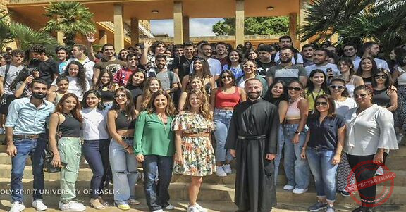 Read more about the article جامعة الروح القدس تكرّم فرقة “ميّاس”… ومنحة للمواهب باسمها