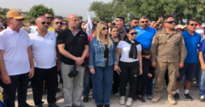 Read more about the article مسيرة في القلمون تشجيعا لهواة المشي في الطبيعة
