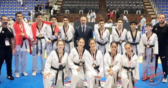 Read more about the article افتتاح حاشد لبطولة بيروت المفتوحة بالتايكواندو