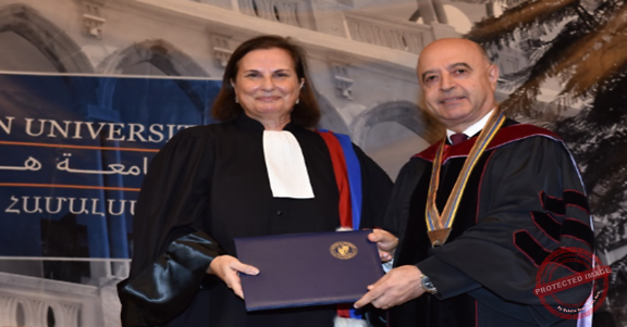 Read more about the article جامعة هايكازيان تحتفل بعيد تأسيسها وتكرم عميدة كلية الآداب والعلوم