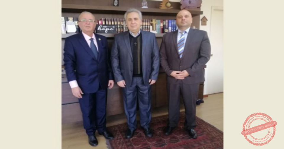 Read more about the article قصاب: كل الدعم لأكبر كتاب في العالم