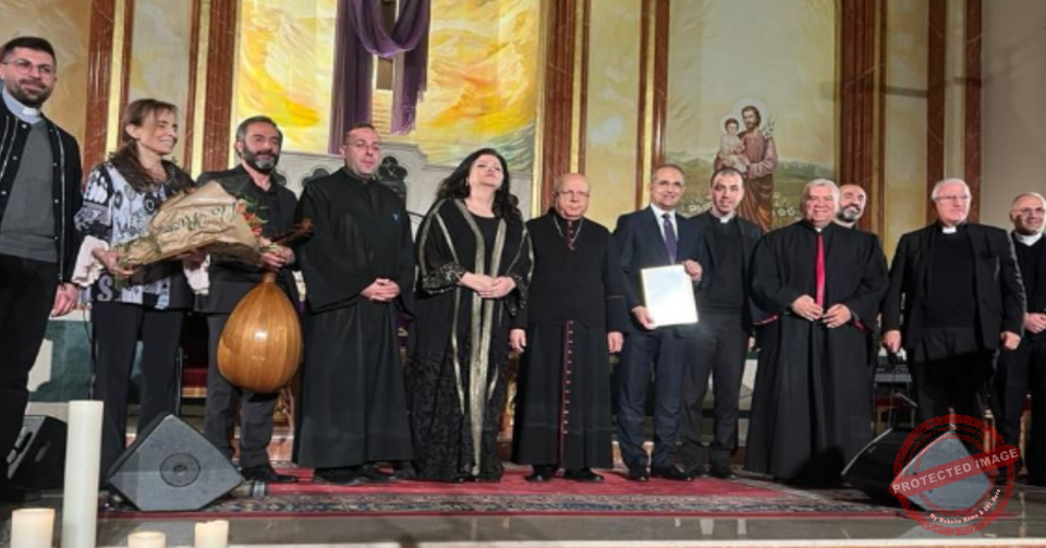 Read more about the article جاهدة وهبة رتلت الآلام في سيدة العطايا ادما