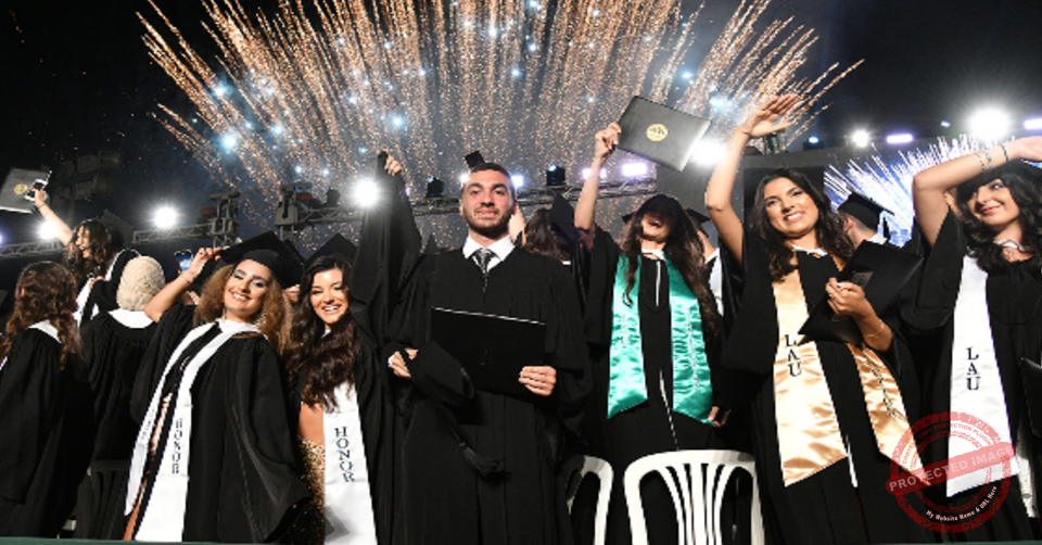 Read more about the article LAU إحتفلت بتخريج دفعة 2023 في جبيل