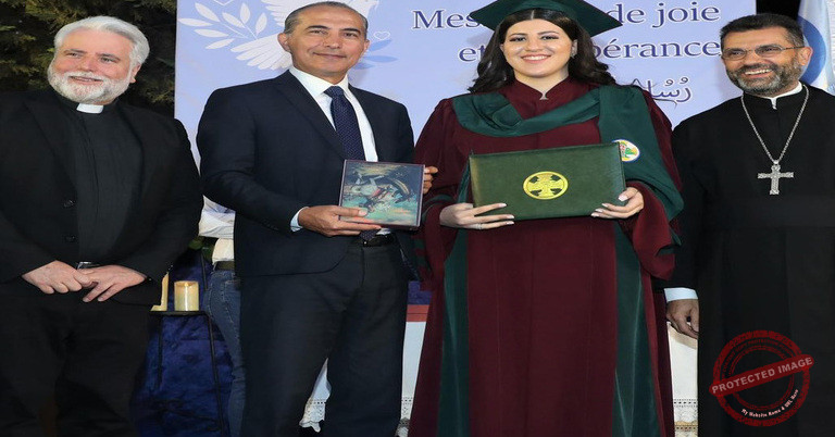 Read more about the article حفل تخرّج تلامذة مدرسة سان جورج – الزلقا