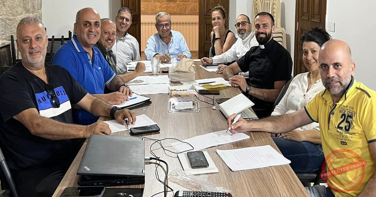 Read more about the article اجتماعات متتالية لإحياء أيام الأبرشية