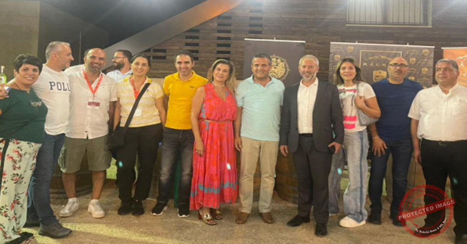 Read more about the article افتتاح سوق شعبي في دير الأحمر