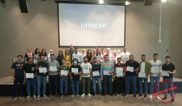 Read more about the article ورشة عمل عن إنشاء أجهزة ذكية متصلة بالإنترنت في طرابلس