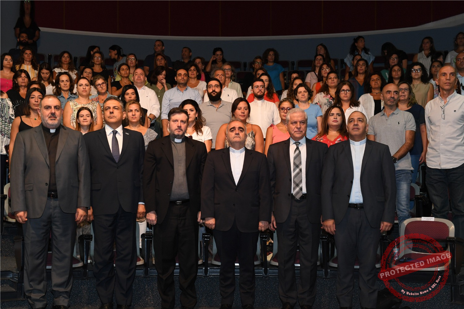 Read more about the article “الذكاء الاصطناعي: مبادئ وقواعد Chat GPT” ورشة عمل في جامعة سيدة اللويزة