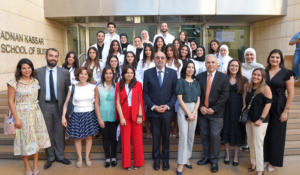 Read more about the article الرداء الابيض لخريجي برنامج التغذية في LAU