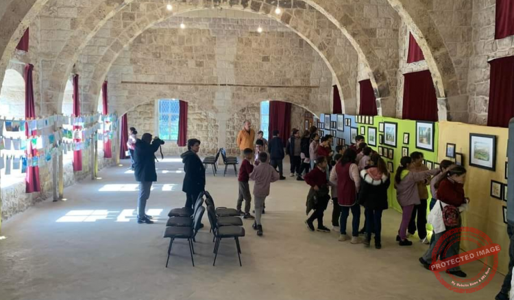 Read more about the article اختتام معرض “عطر السحاب” في القبيات