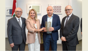 Read more about the article الجامعة اللبنانية الاميركية تكرم معتز ورادا صواف
