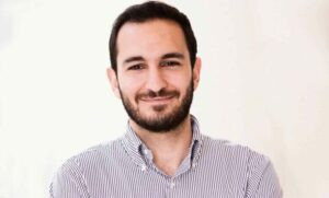 Read more about the article بروفيسور لبناني يفوز بجائرة نوابغ العرب