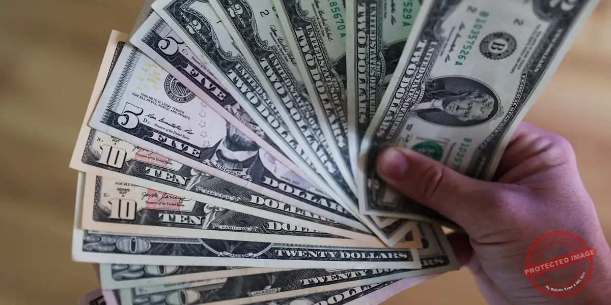 Read more about the article ارتفاع الدولار