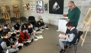 Read more about the article معرض ROTATING ART في مدرسة راهبات القلبين الأقدسين – السيوفي