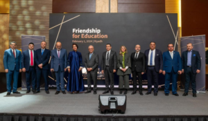 Read more about the article رئيس مجلس التنفيذيين اللبنانيين كرم في الرياض رئيس LAU