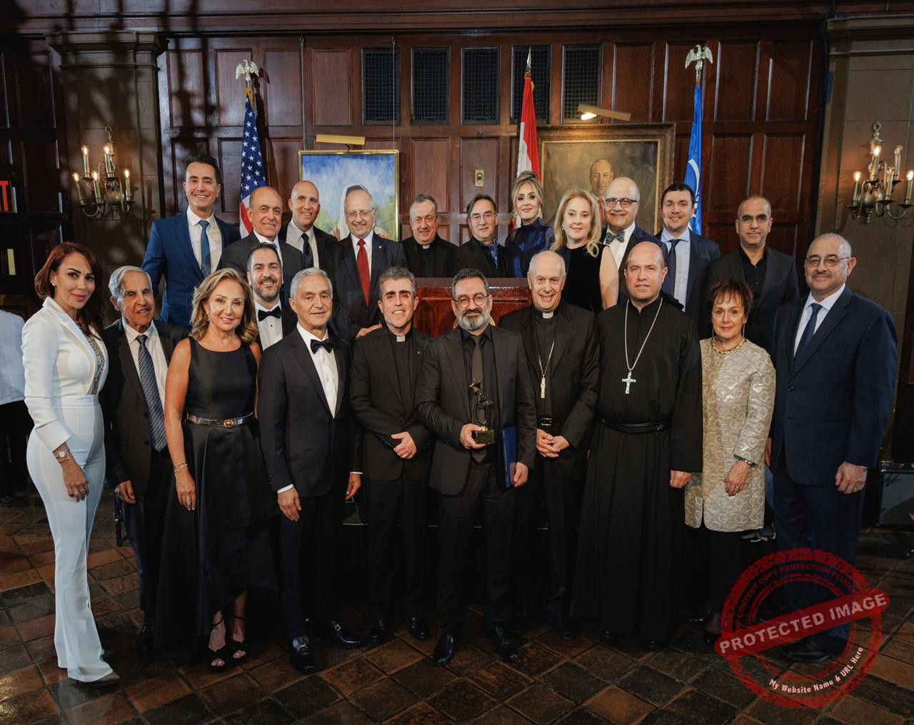 Read more about the article دكتوراه فخرية لجورج خباز