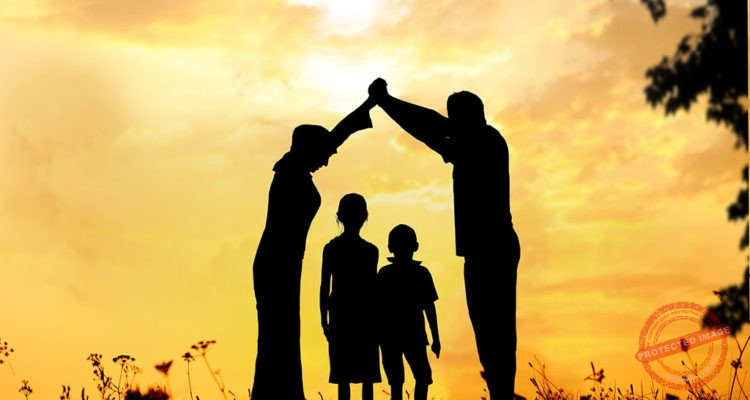 Read more about the article منذُ الصِغر علموني حمل الأشياء