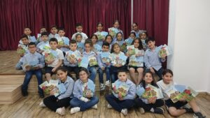 Read more about the article بالصور: مبادرة من صفحة كرمالك عشقوت للتلاميذ