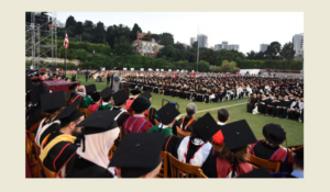 Read more about the article الجامعة الأميركية في بيروت خرجت 1374 طالبا