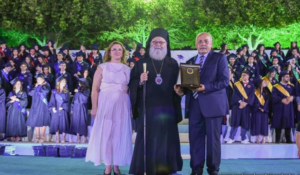 Read more about the article يوحنا العاشر في تخريج طلاب ثانويّة البلمند : لا تخشوا شيئًا لأنكم أبناء النور