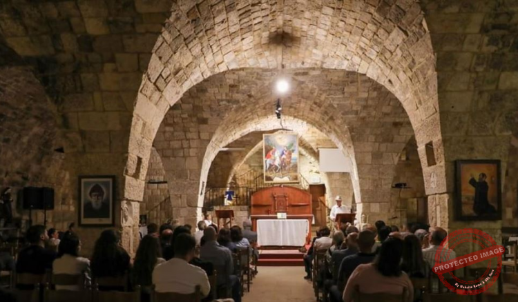 Read more about the article تحية إهدنية الى أنسي الحاج في دير مار سركيس وباخوس