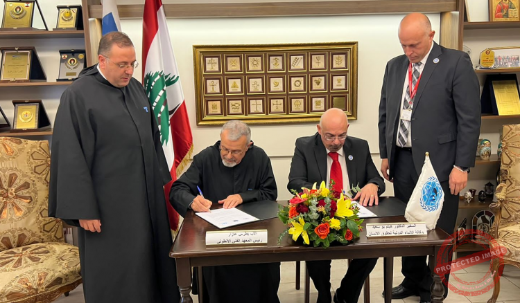 Read more about the article توقيع اتفاقية تعاون بين المعهد الفني الانطوني ووكالة الانباء الدولية لحقوق الإنسان