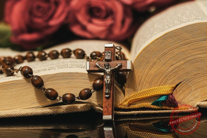 Read more about the article من أقوال العذراء مريم في المسبحة الوردية