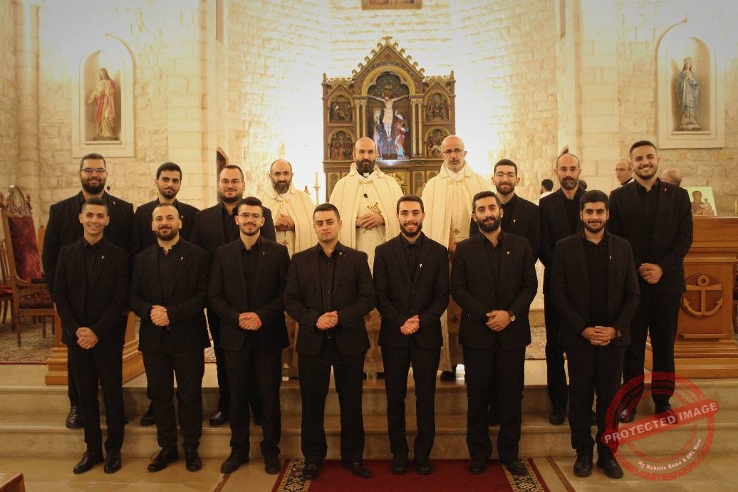 Read more about the article قدّاس تسليم الصلبان