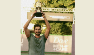 Read more about the article هادي حبيب بطل تنس تيموكو بالتشيلي صنع إنجازاً لبنانياً