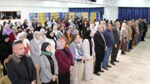 Read more about the article ثانوية السفير كرمت هيئتها العامة