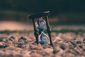 Read more about the article ليتنا نَمُر على ما مضى مرور الكرام