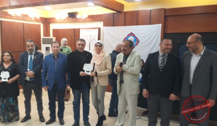 You are currently viewing أمسية شعرية بعنوان “نكهة الاعياد” في الرابطة الثقافية – طرابلس