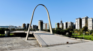 Read more about the article سلامة أصدر قرارًا بادخال معرض رشيد كرامي الدولي في لائحة الجرد العام للأبنية التاريخية