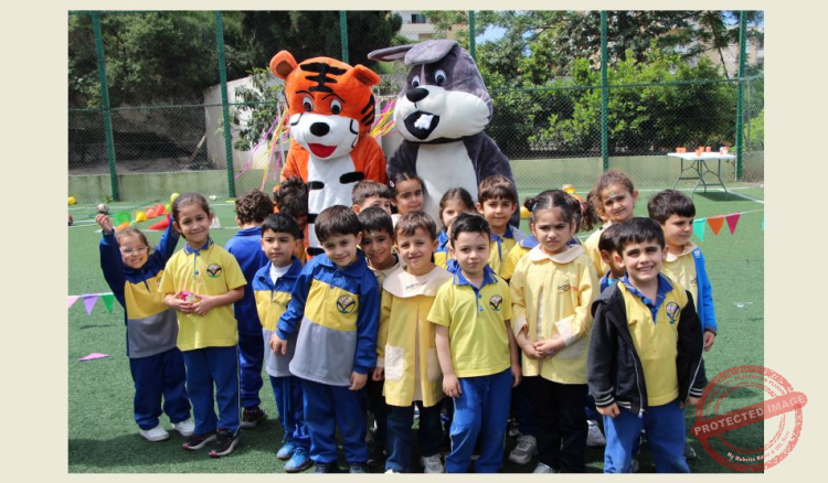 Read more about the article مهرجان الربيع في “ثانوية السفير”-الغازية