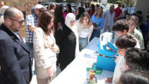 Read more about the article معرض التكنولوجيا  TECH EXPO في ثانوية رفيق الحريري