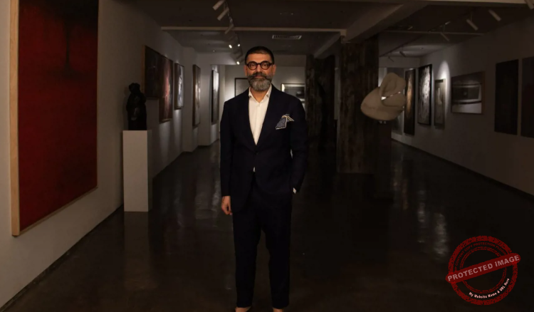 Read more about the article افتتاح معرض JAH للفنون في كليمانصو