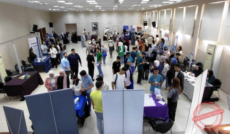 You are currently viewing معرض الجامعات 2025 في ثانوية الإيمان بوصلة صناعة المستقبل