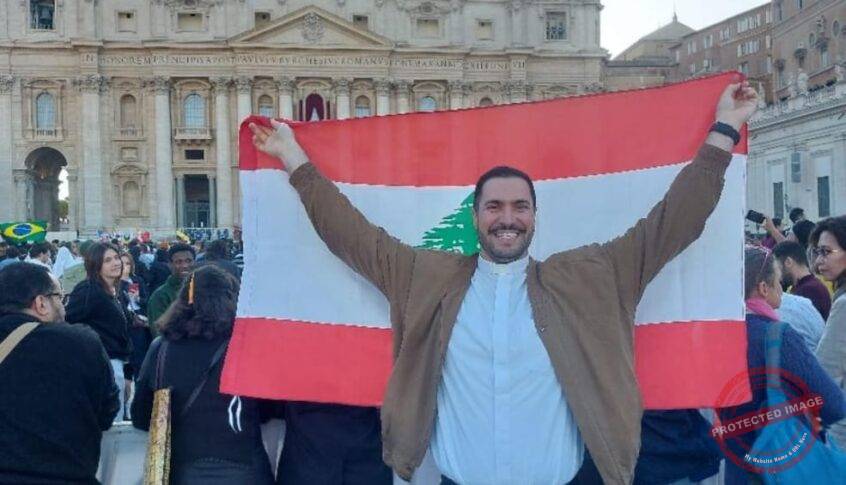 You are currently viewing العلم اللبناني في روما… من يرفعه؟