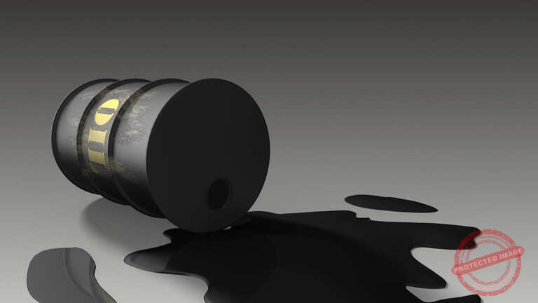 Read more about the article النفط يتجه لتكبد خسائر أسبوعية