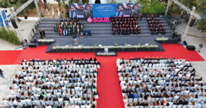 Read more about the article عوده رعى تخريج طلاب جامعة القديس جاورجيوس : إقتدوا بالإيمان وشجاعة قول الحق