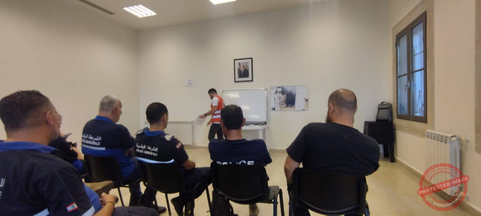 You are currently viewing شرطة بلدية جورة البلوط تشارك بدورة تدريبية